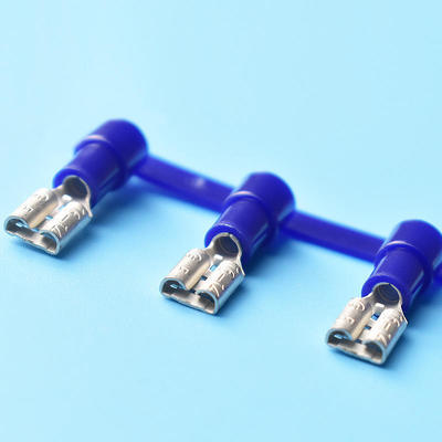 غلاف عایق نایلونی 6.3 میلیمتری اتصالات فیشی مادگی ترمینالهای چاقویی ترمینال کابل